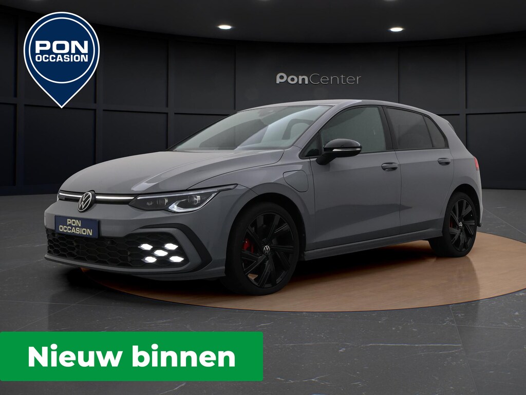 Volkswagen Golf 1.4 eHybrid GTE | 18" | Navigatie | LED Mistlampen | Black Style | Stuur-/Stoelverwarming