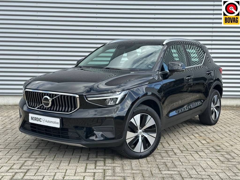 Volvo XC40 1.5 T4 ESSENTIAL PLUG IN HYBRID 211 PK  FACELIFT CAMERA LED NAVI