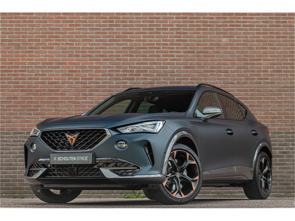 CUPRA Formentor 1.4 e-Hybrid 245pk VZ, Stoel & Stuurverwarming, Navigatie, Camera, Full LED, Adaptive Cruise, DAB+