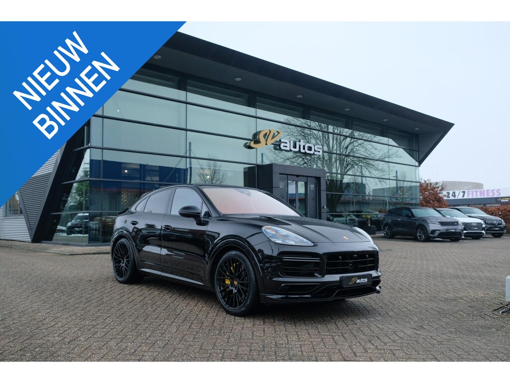 Porsche Cayenne Coupé 4.0 V8 Turbo S 680pk E-Hybrid Panoramadak *SOH 89%* Keramisch *BTW* Massage Trekhaak Stoelkoeling Luchtvering