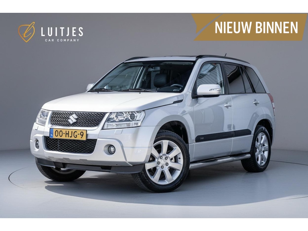 Suzuki Grand Vitara 2.4 4WD 169pk AUT High Executive |Schuifdak|Leder|Stoelverw.|Climate|Cruise|Afn.Trekhaak|NL-auto