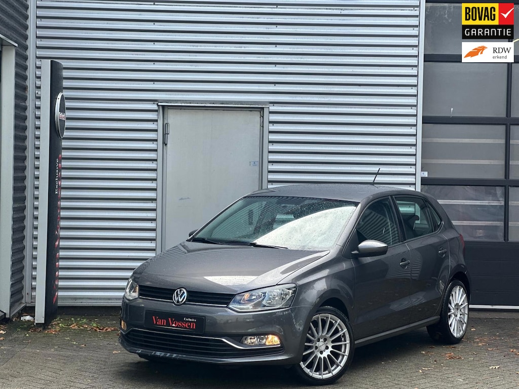 Volkswagen Polo Volkswagen Polo 1.2 TSI Comfortline|Trekhaak|90PK|2016|Airco|Cruise
