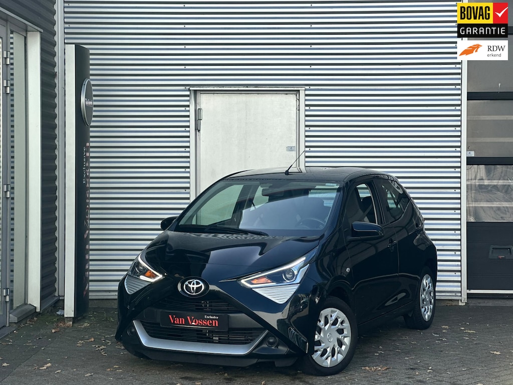 Toyota Aygo 1.0 VVT-i x-clusiv|Automaat|2022|Black|Luxe uitvoering