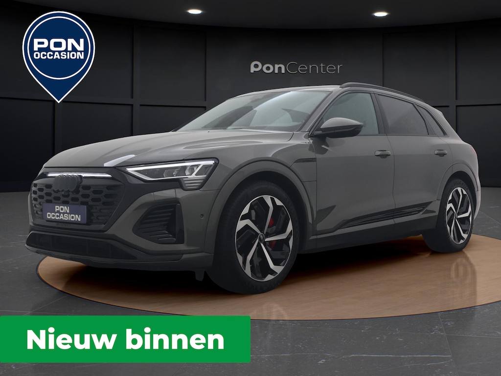 Audi Q8 e-tron 50 quattro S Edition 95 kWh | Pano dak | Trekhaak | 21" | Stuur-/Stoelverwarming | S-line