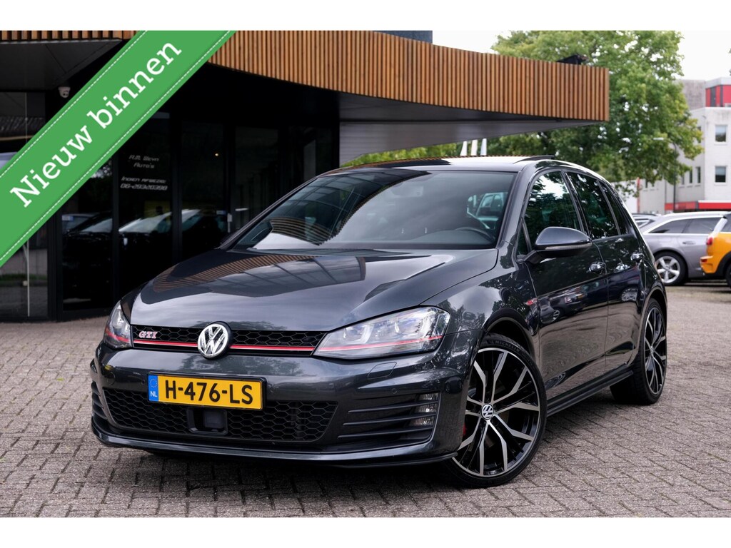 Volkswagen Golf 2.0 TSI GTI Performance|Rijklaar!|Pano|ACC|Dynaudio|Stoelverwarming