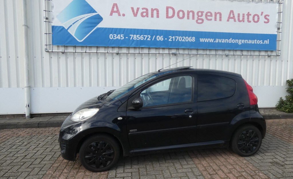 Peugeot 107 1.0-12V SPORTIUM,Schuifdak,Spotify,Airco,