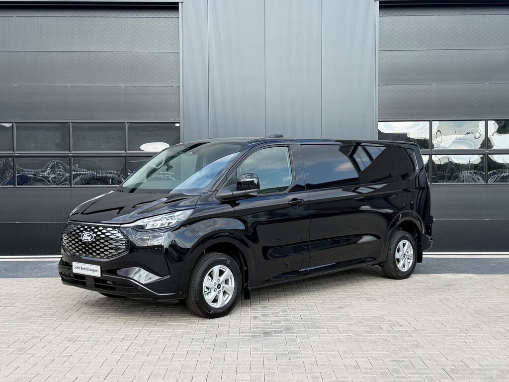 Ford E-Transit Custom 340 L2H1 Limited 71 kWh 218pk - ACC - Navi - Stoel/Stuurverwarming - 360 Camera - Blindspot - Rijklaar