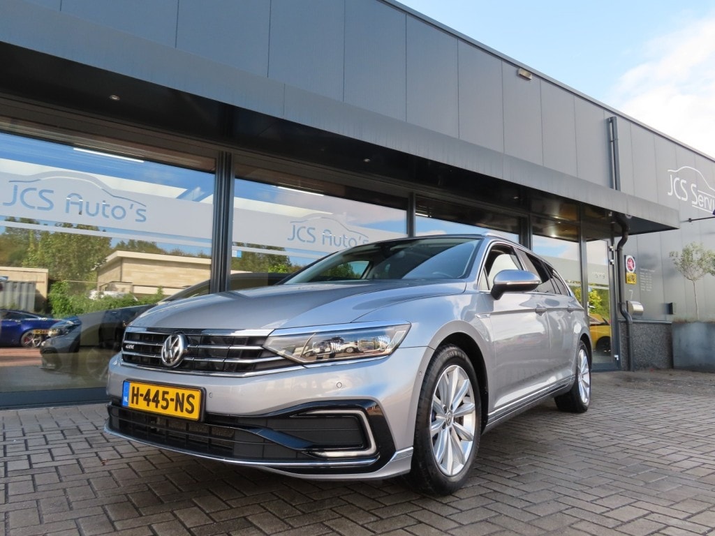 Volkswagen Passat 1.4 TSI PHEV GTE Business Ecc Acc Navi Led Pano 2020