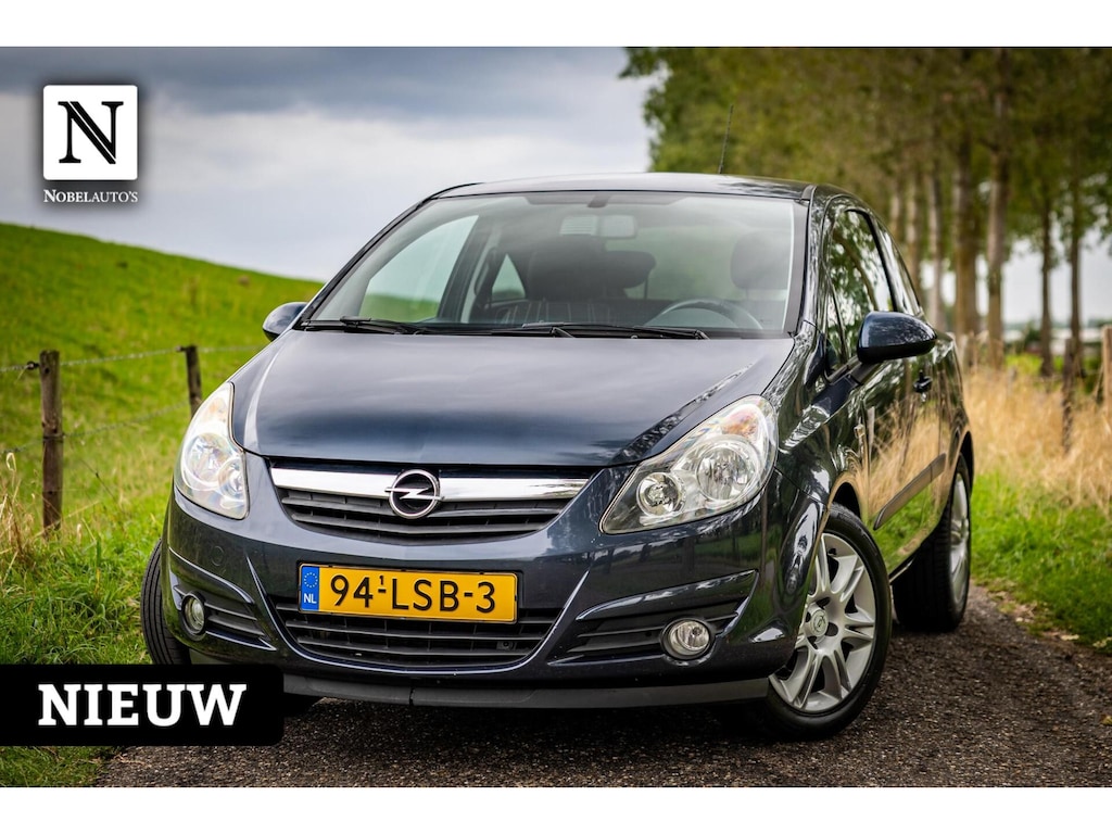 Opel Corsa 1.2-16V '111' Edition |Nap|LM Velgen|Airco|Cruise