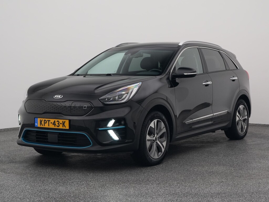 Kia Niro EV e-Niro DynamicLine 64.8 kWh | KEYLESS | ADAPTIVE | CAMERA | STOELVERW.
