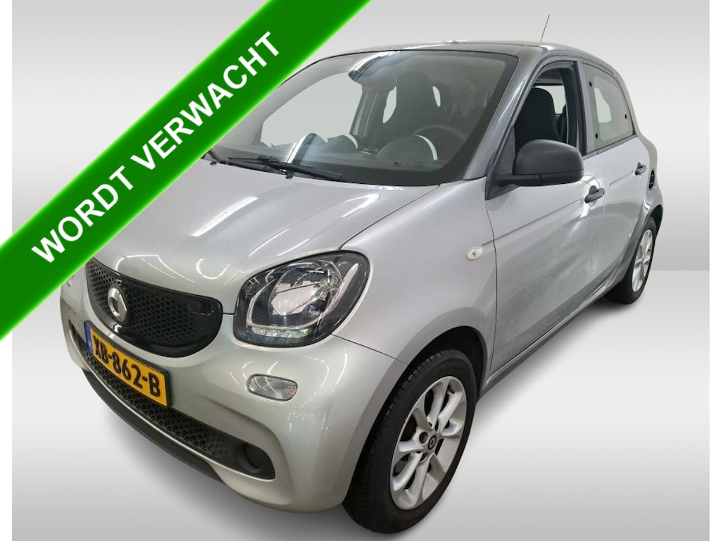 smart Forfour 1.0 Business Solution 5drs./ Airco-ecc./ Lm.velgen / Cruise control / Radio multimedia