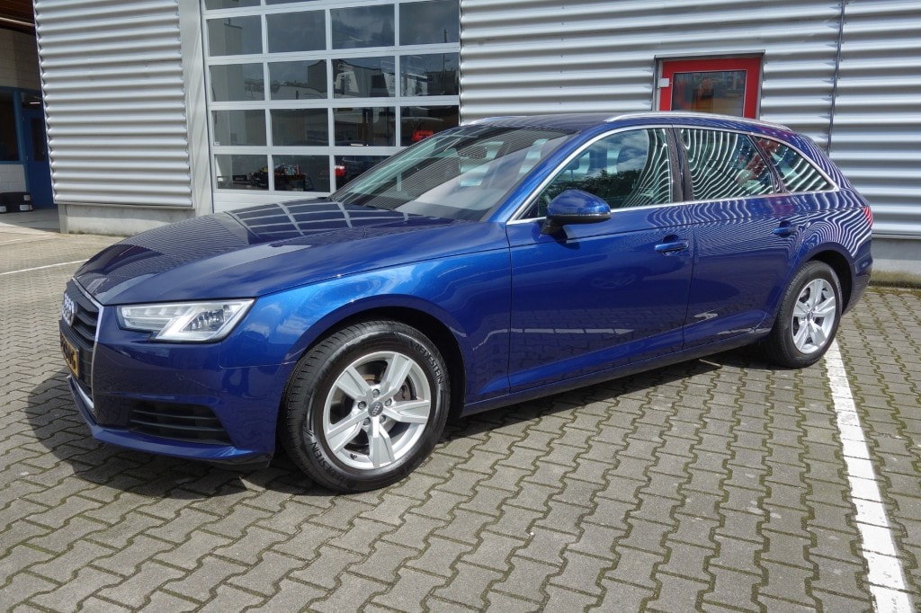 Audi A4 1.4 TFSI SP. L. ED. PDC, Navi, Stoelverw.