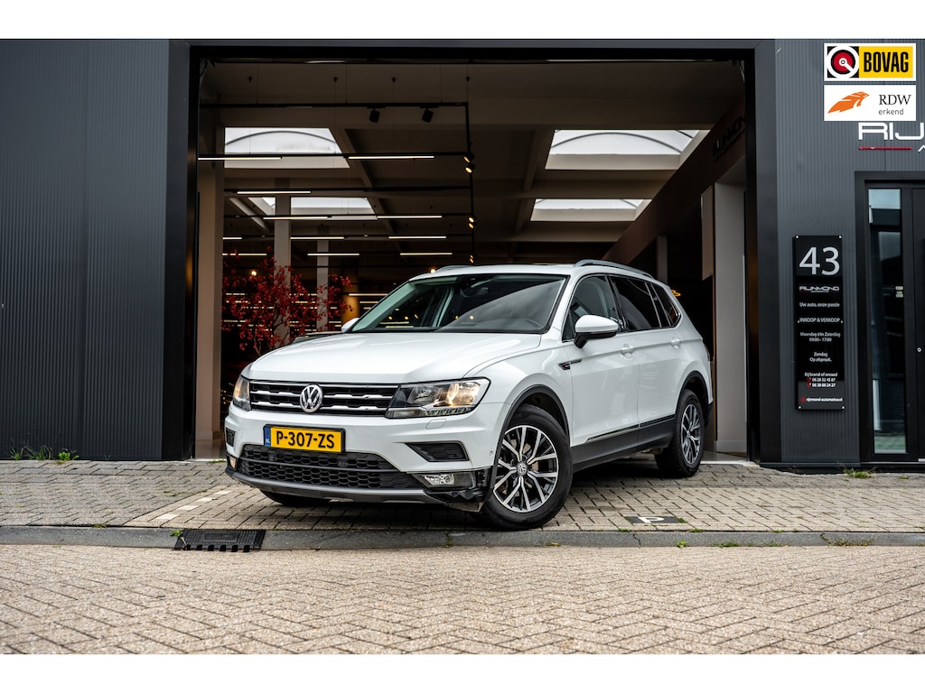 Volkswagen Tiguan 2.0 TDI 4Motion Highline Business R|Pano|Dyna-Audio|Massage|Acc|Line-Assist|Trekhaak