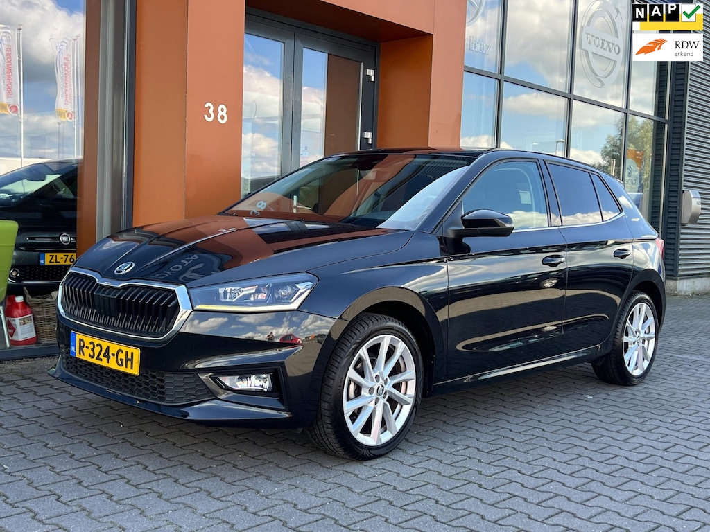 Skoda Fabia 1.0TSI|Virtual dash|Cruise|LED|PDC|PANO|Carplay