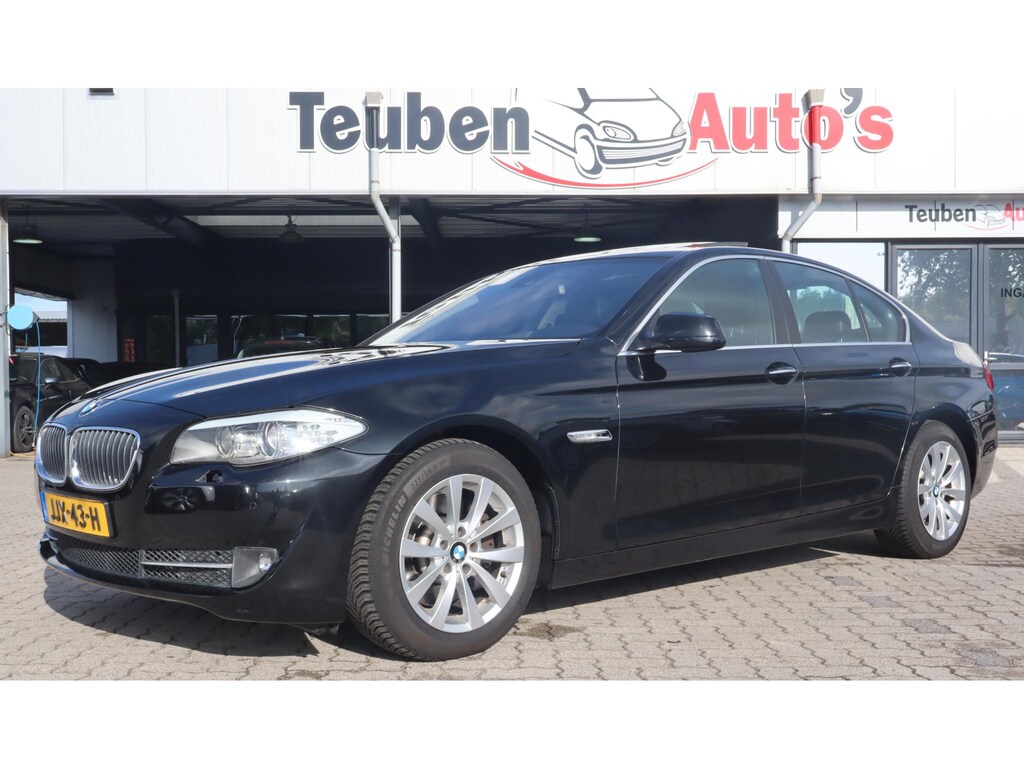 BMW 5-Serie 530d Executive Automaat | Leder | Camera | Schuif/kantel dak | Onderhoud | Stoelverwarming