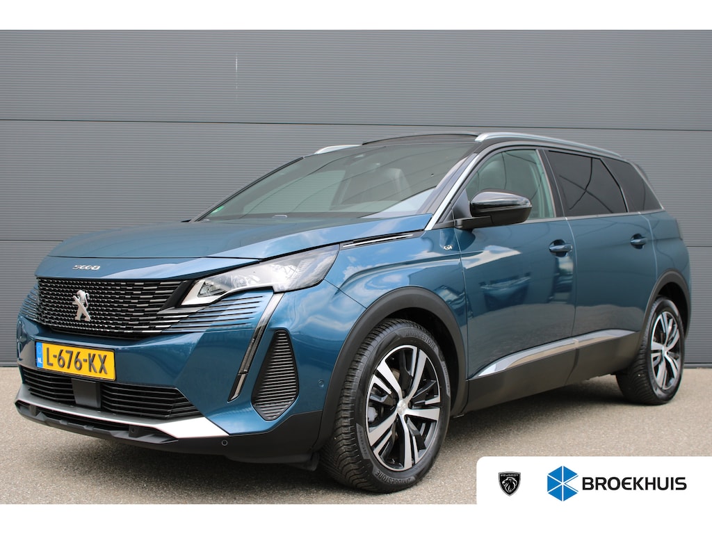 Peugeot 5008 1.2 PureTech GT | Navigatie | Camera | Panorama/schuifdak | Alcantara | All season | Apple carplay |