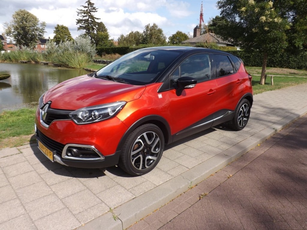 Renault Captur 1.2 TCE HELLY HANSEN