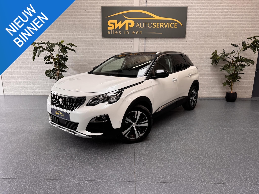 Peugeot 3008 1.2 PureTech Allure | Bi-tone | Navi | Camera | Keyless