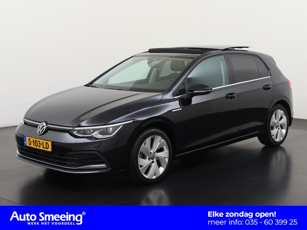 Volkswagen Golf 1.5 eTSI Style DSG | Schuifdak | Zondag Open!