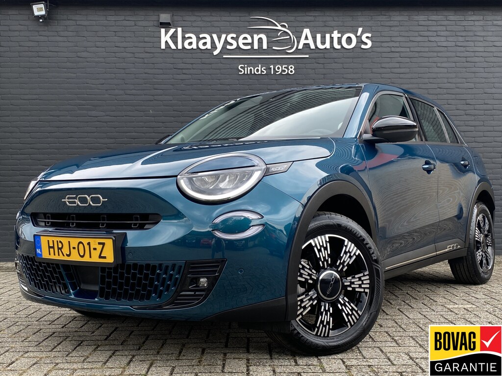 Fiat 600 1.2 Hybrid Urban AUT. | 1e eigenaar | navigatie | camera | stoelverwarming | apple carplay | BTW