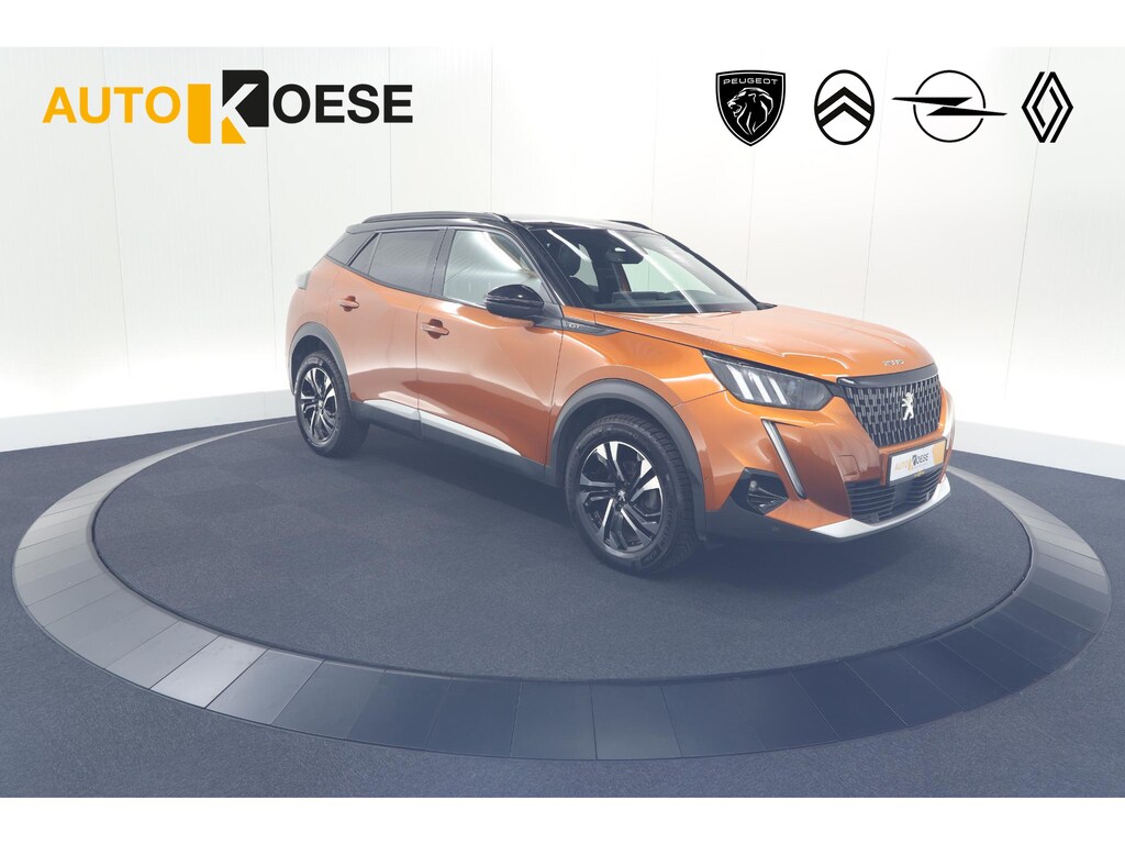 Peugeot 2008 PureTech 130 GT Pack | Leer-pakket | Camera | Dodehoekdetectie | Apple Carplay | Stoelverwarming