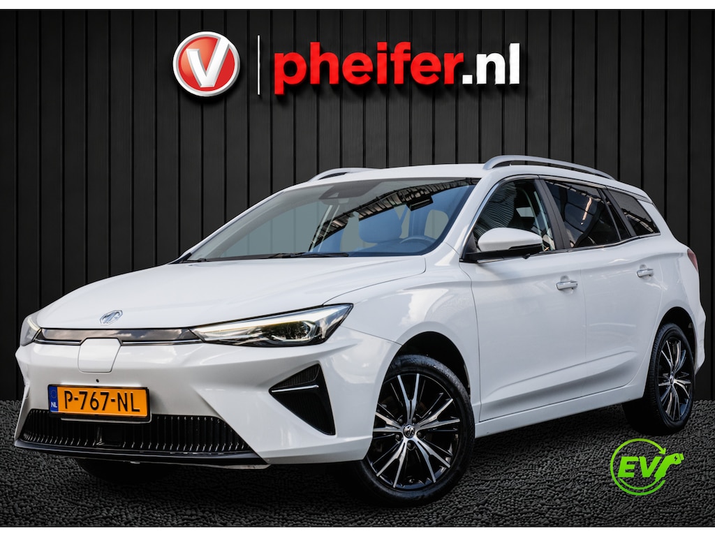 MG MG5 Electric Standard Range Luxury 50 kWh Leer/ 360 Camera/ Stoelverwarming/ Adapt. cruise/ Carplay/ Navigatie/ Full led