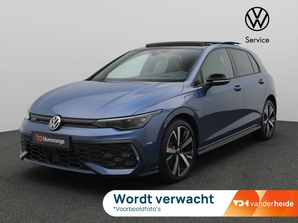 Volkswagen Golf 1.5 eHybrid GTE 272 PK DSG Black style, Leder, Trekhaak, Head-Up Display, Panoramadak, Matrix-LED Verlichting, Keyless, 18” LM Velgen, DCC