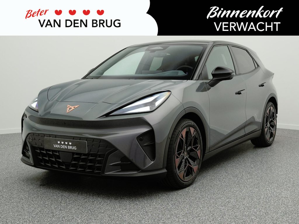 CUPRA Raval Performance 56 kWh 211 PK | Elektrisch verstelbare stoelen | 360 Camera | Adaptieve Cruise Control | Stoel- & Stuurverwarming |