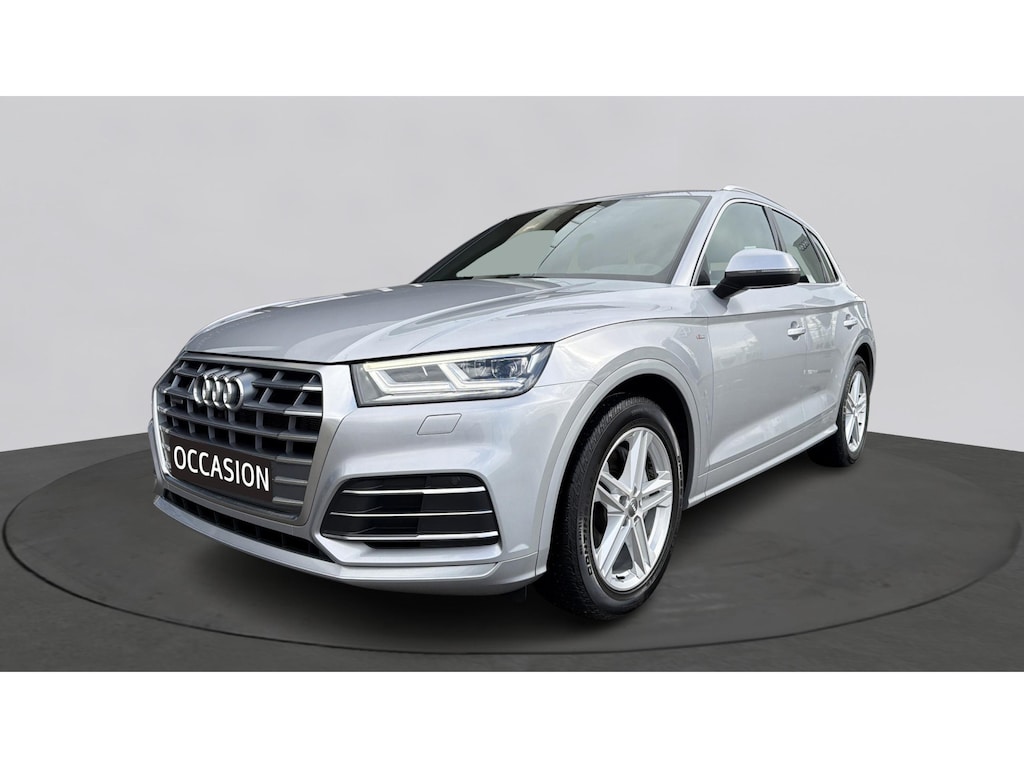 Audi Q5 50 TFSI e 299pk PHEV Quattro S edition / Trekhaak / Luchtvering / Stoelverwarming / Camera