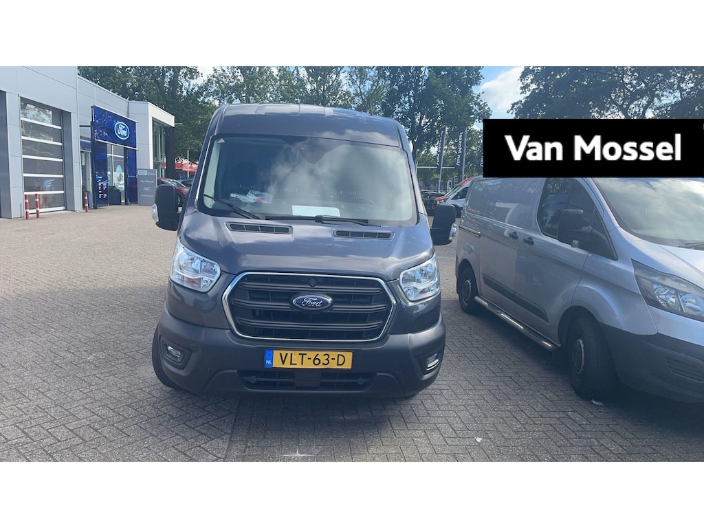 Ford Transit 330 2.0 TDCI L2H2 Trend Camera | Trekhaak | LM Velgen | Bliss | Voorruitverwarming | navigatie | Carplay