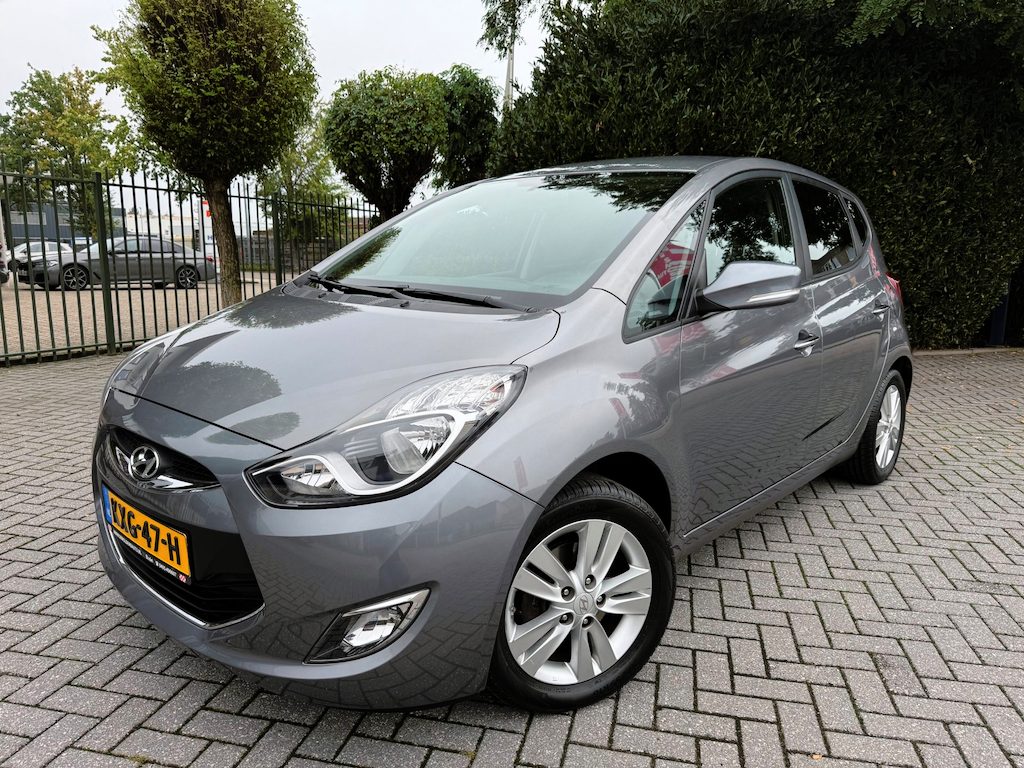 Hyundai ix20 1.4i, Clima, Cruise Control, Parkeersensoren, LM-velgen 16", Isofix, Bluetooth, 1e eigenaar, dealer onderhouden