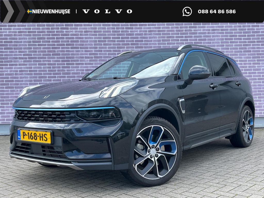 Lynk & Co 01 1.5 Plug-in Hybrid | Trekhaak | Panorama dak | Adaptieve cruise control | Stoelverwarming | 20" |