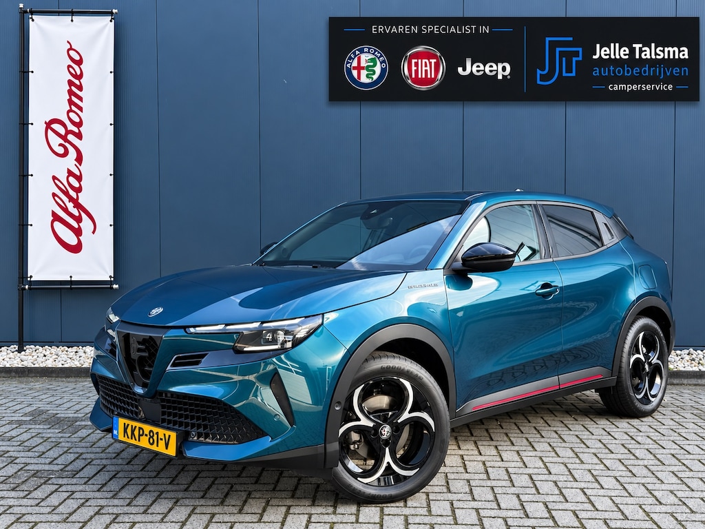 Alfa Romeo Junior 1.2 Turbo Hybrid Ibrida Speciale | Automaat | Pack techno | Stoelverwarming | Electrische kofferklep | Camera achter | Apple Carplay/Android auto