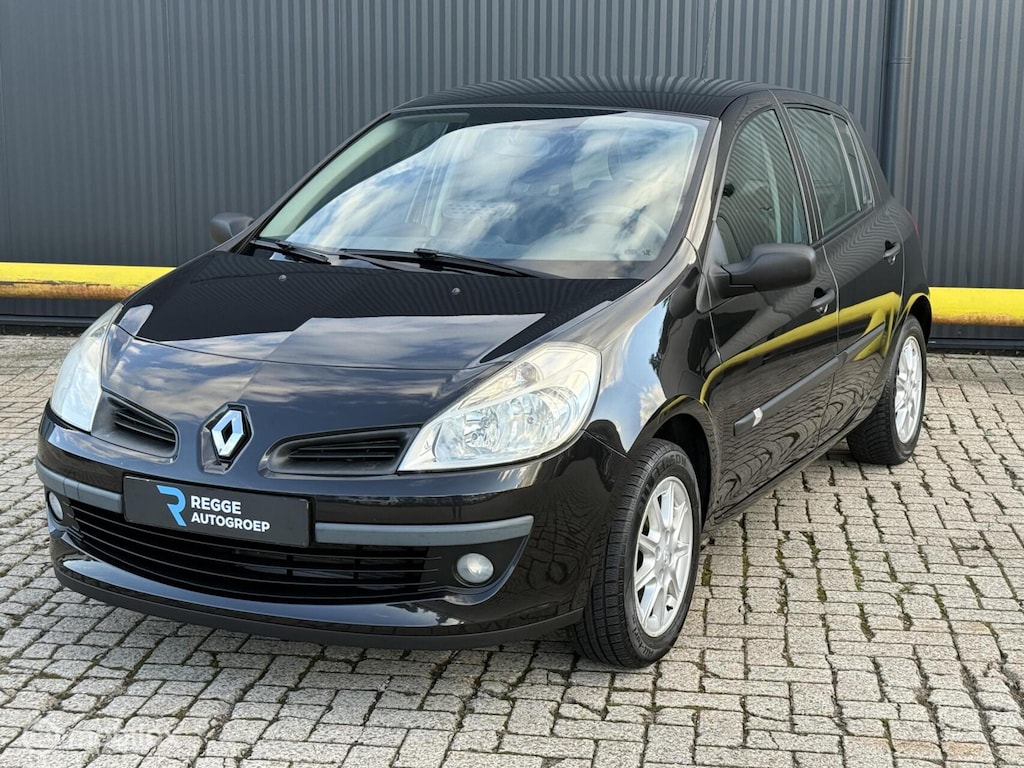Renault Clio 1.2-16V Authentique AIRCO | TREKHAAK