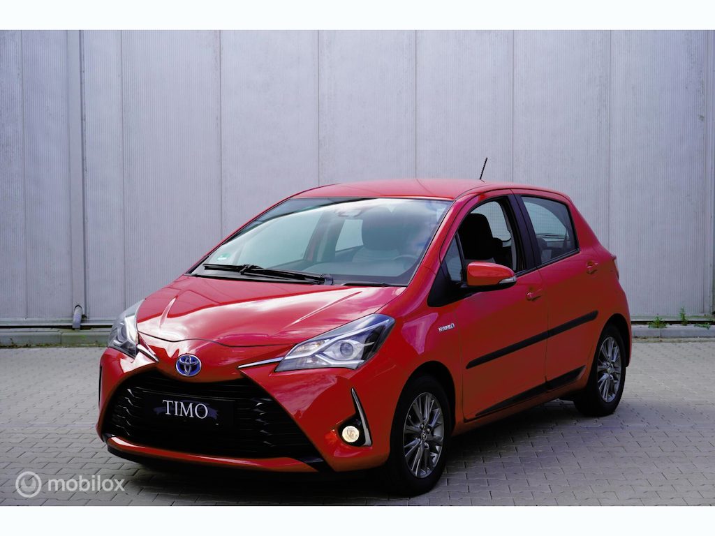 Toyota Yaris 1.5 Hybrid 32.493 KM