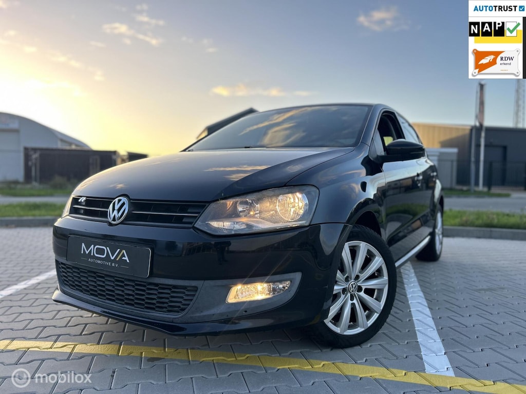 Volkswagen Polo 1.4-16V R-LINE|CRUISE CONTR|CARPLAY|AIRCO|