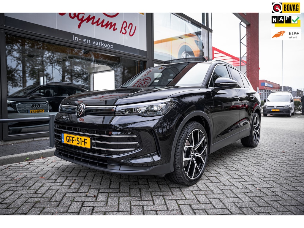 Volkswagen Tiguan 1.5 eTSI Elegance | LED | Panoramadak | Cruise | PDC | Massage | Autom.|