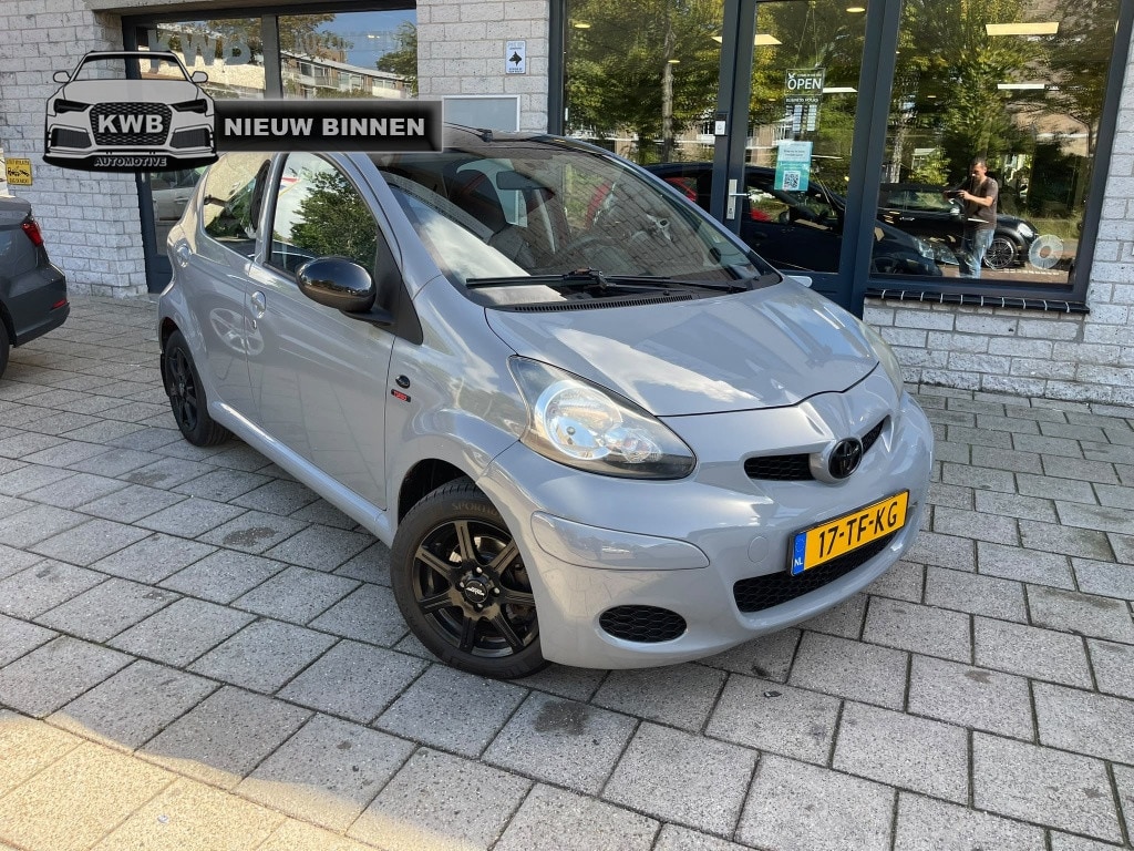Toyota Aygo 1.0-12V Sport 5Drs Nardo Grey Turbo Kit 152 PK
