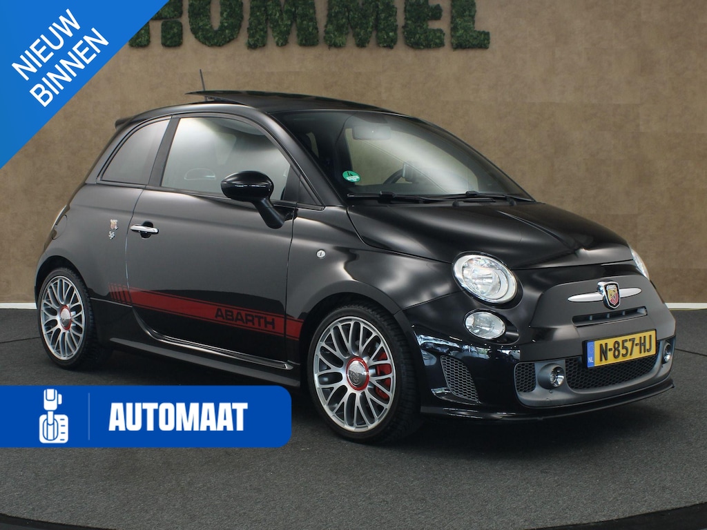 Fiat 500 1.4 T-Jet Abarth Turismo - VERKEERT IN EEN ZEER NETTE STAAT - 17 INCH LICHT METALEN VELGEN - SPORTSOELEN - LEDEREN BEKLEDING - STOELVERWARMING - SCHAKELFLIPPERS ACHTER HET STUUR - DUBBELE UITLAAT - 4 SEIZOENENBANDEN - PARKEERSSENSOREN ACHTER - CRUISE CONTROL - 160 PK - PANORAMADAK - PORTABLE TOM TOM NAVIGATIE