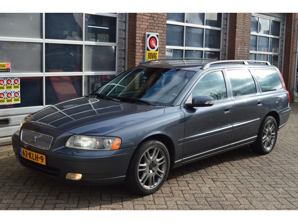 Volvo V70 2.4 D5 Edition, Trekhaak, Leer, Pdc