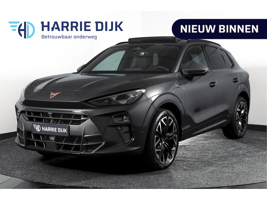 CUPRA Terramar 1.5 TSI e-Hybrid 272 PK VZ Performance | S/K-Panodak | Elek. Trekhaak | Matrix LED | Sennheiser | Elek. stoelen | Adapt. Cruise | Stoel-+Stuurverw. | 360 Camera | NAV+App. Connect | ECC | LM 20" | 4153