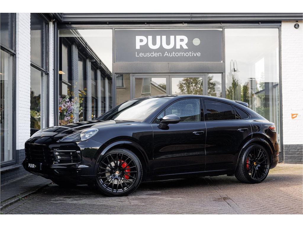 Porsche Cayenne Coupé 3.0 E-Hybrid Black Sport Design Orig. NL - Soft Close - Bose