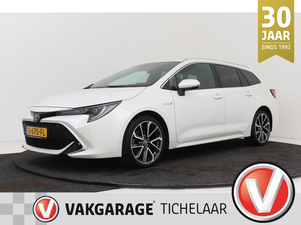 Toyota Corolla Touring Sports 2.0 Hybrid Executive JBL | Org NL | Sportstoelen | CarPlay | Camera | Stoelverwarming |