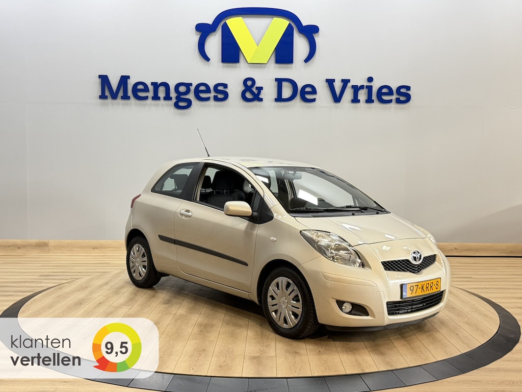Toyota Yaris 1.3 VVTi Aspiration Automaat Airco | Trekhaak | Parkeer Sensoren | Isofix | NAP