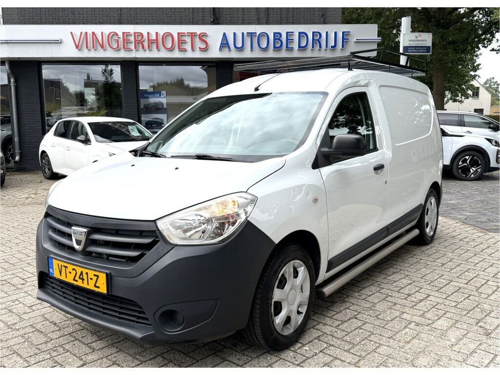 Dacia Dokker 1.5 dCi 75 Pk Diesel Euro 5 Ambiance * Airco * Trekhaak * Zijschuifdeur * Distributieriem vervangen 2024 bij 100.000 km * Dak Imperiaal * keurig Onderhouden * Vingerhoets; Vierde Generatie Eersteklas Service. Al meer dan 100 jaar een begrip in de Brabantse Kempen