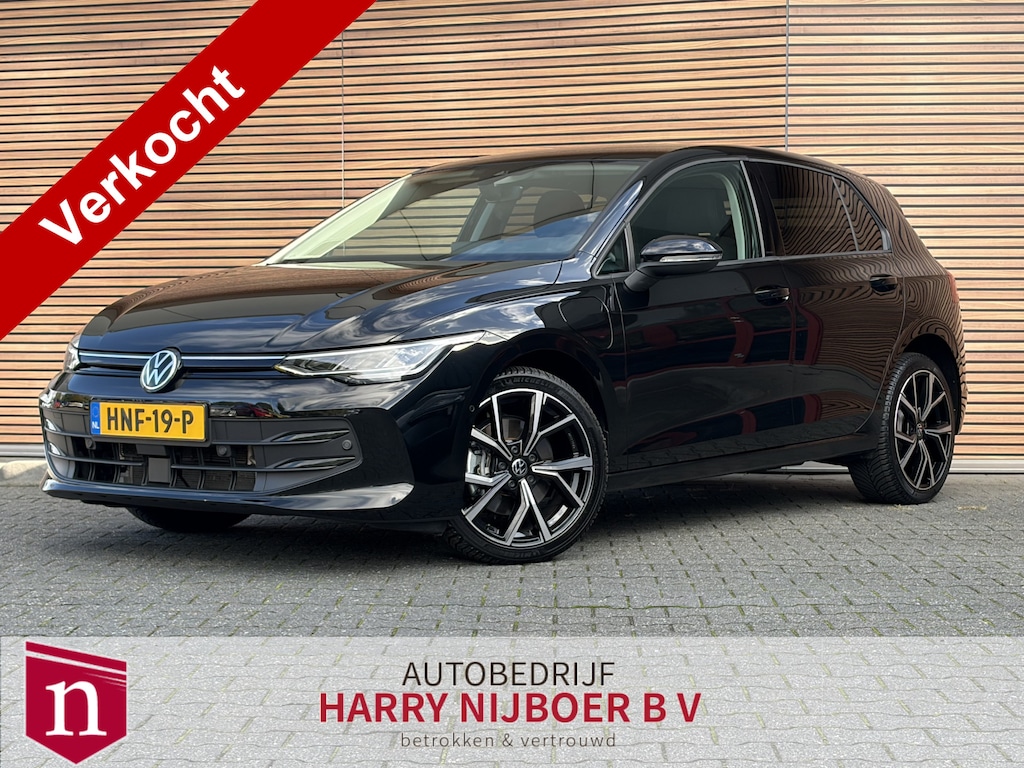Volkswagen Golf 1.5 eHybrid Life Edition Stoel-stuurverwarming / keyless / Adapt. cruise / Carplay