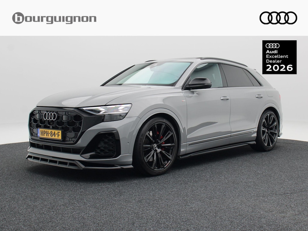 Audi Q8 60 TFSi e 490 Pk quattro S-Line Competition | Trekhaak | Carplay | B&O Advanced | Luchtvering | Head-up Display | Matrix LED | Carplay | 23 Inch