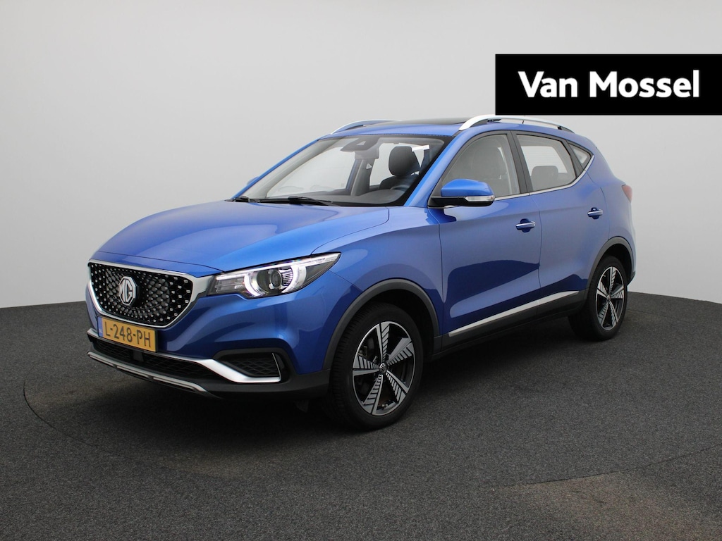 MG MG ZS EV Luxury 45 kWh | APPLE CARPLAY | ANDROID AUTO | PANORAMADAK | ACHTERUITRIJCAMERA | LEDER | LED VERLICHTING | CRUISE CONTROL | KEYLESS | DODEHOEKSENSOREN | NAVIGATIE |