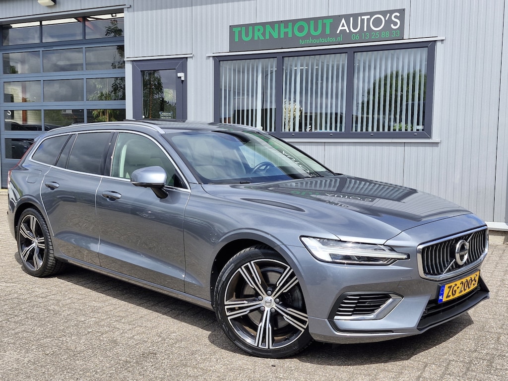 Volvo V60 T8 Twin AWD| Full options! | 360 | audio line | Luxury Line (airco separaat achter, elektrisch glazen panorama-dak, head-up display) en Inscription Plus Line (elektrisch verstelbare stoel(en) met geheugen, luxe lederen bekleding, stoel v