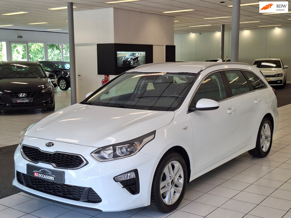 Kia Ceed Sportswagon 1.4 T-GDi Automaat Carplay/Android auto/Cruise/Camera/PDC/Stoel en stuurverw